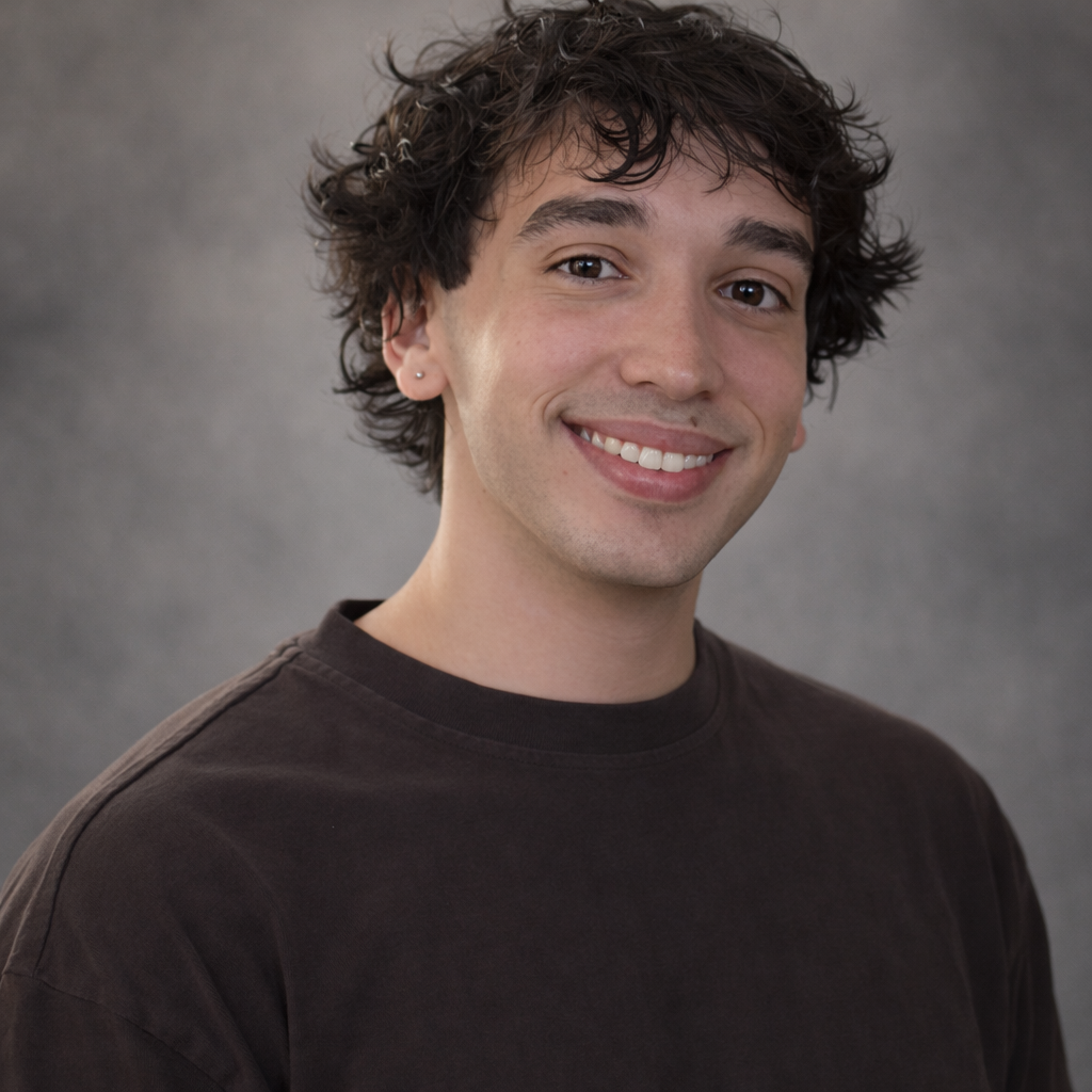 Zac Headshot